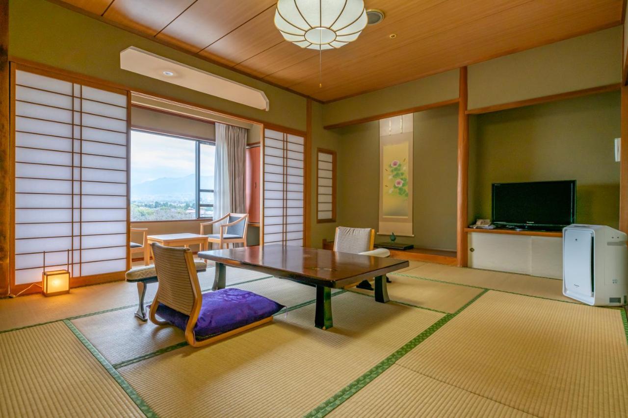 Isawa Tokiwa Hotel Fuefuki Exterior photo